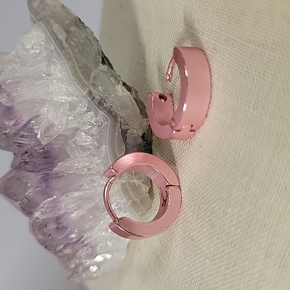 🔥LAST PAIR🔥Pink Hinged Huggies, unisex - Picture 3 of 6
